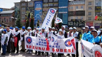 Erzurum’da 1 Mayıs’ın kutlama adresi Yakutiye Kent Meydanı oldu
