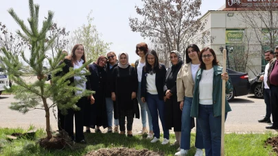 Ağrı’da Fidan Dikimi Etkinliği Düzenlendi