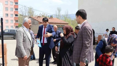 Köylüler, belediye başkanından tandır istedi