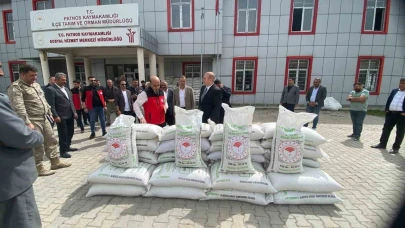 Patnos İlçe Kaymakamı Hasan Taş Çiftçilere Tahum Dağıtım Programına Katıldı