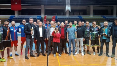 Spor Bilimleri Fakültesi, AİÇÜ 14. Bahar Şenliği Personel Futsal Turnuvasında Şampiyon Oldu