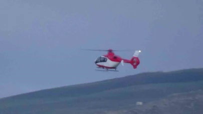 Ambulans helikopter 10 günlük bebek için havalandı