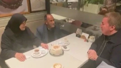 Erzincan'da 50 yıllık çifte, evlilik yıldönümlerinde Validen sürpriz