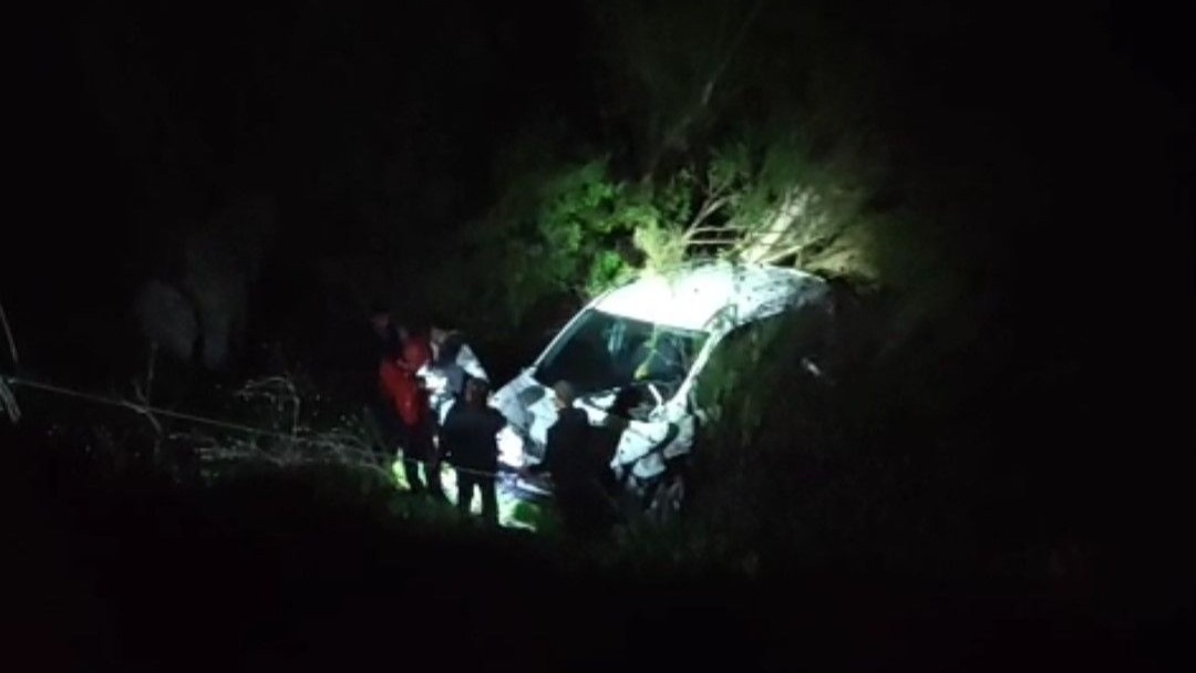 Zap Suyu’na uçan araçta 1 kişi yaralandı
