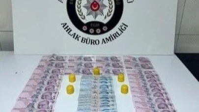 Emniyet yetkilileri kumar oynayan 4 kişiye 36 bin 988 TL ceza kesti