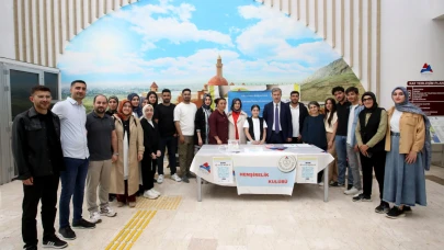 AİÇÜ’de “5 Mayıs Dünya El Hijyeni Günü” Farkındalık Etkinliği Düzenlendi