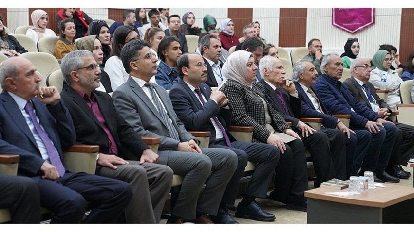 ETÜ’de vefatının 50. yılında Nurettin Topçu’yu anma sempozyumu düzenlendi