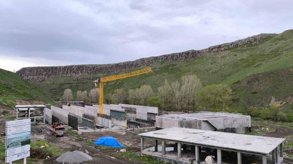 DSİ Kars Bölge Müdürü Kotan, Atıksı Arırtma Tesislerini inceledi