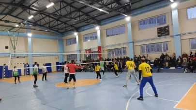 Ağrı’nın En Büyük Voleybol Turnuvasında Final Heyecanı