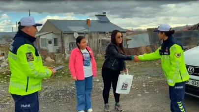 Jandarma örnek sürücüleri ödüllendirdi