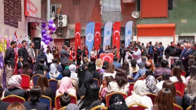 Hakkari’de 25 kadın girişimcinin kurduğu mağazaların açılışı yapıldı