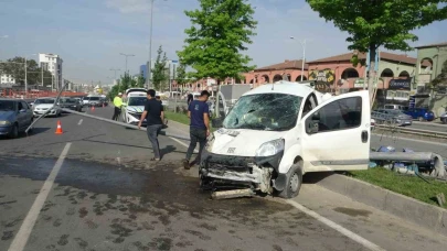 Malatya’da 5 araçlı zincirleme kaza: 3 kilometrelik kuyruk oluştu