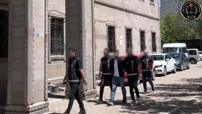Ağrı’da Hırsızlık Suçlarından Aranan 12 Hükümlü Yakalandı