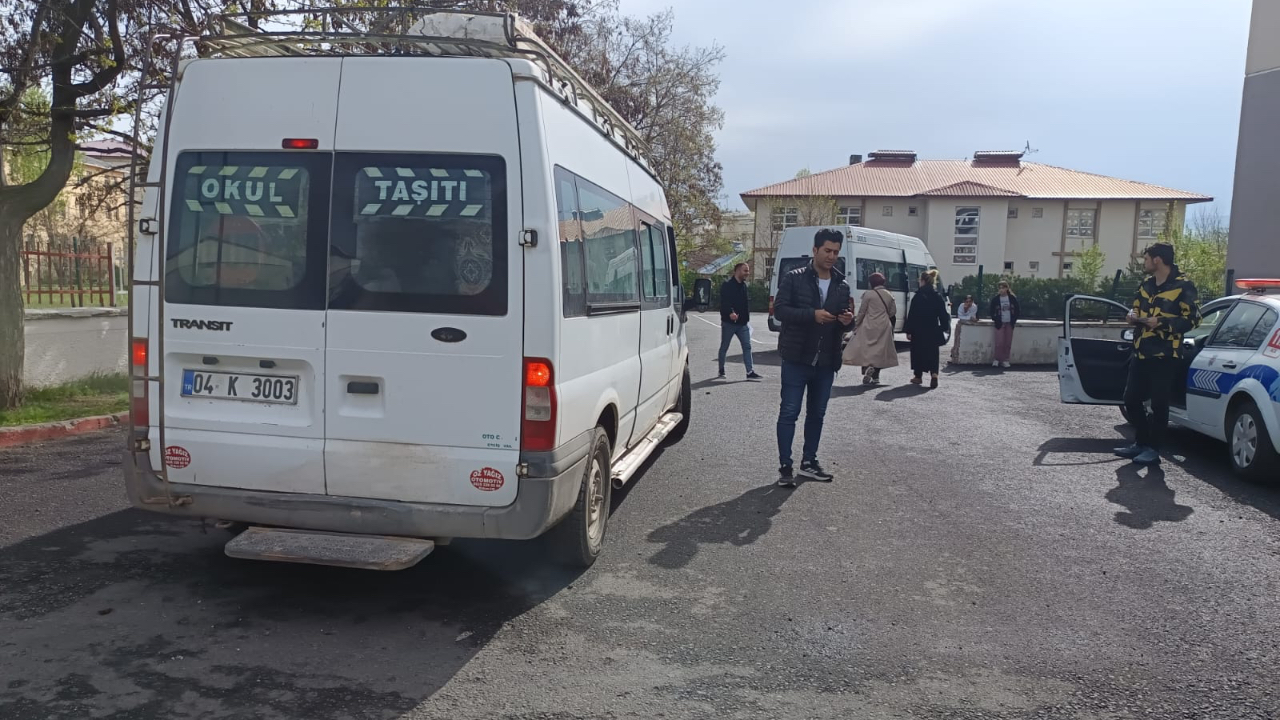Hamur’da Öğrenci Servis Araçlarına Trafik Denetimi