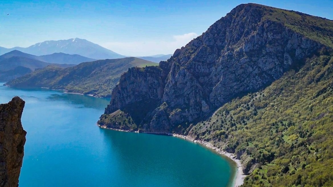 Bitlis Tatvan da keşfedilmeyi bekleyen doğası hayran bırakıyor