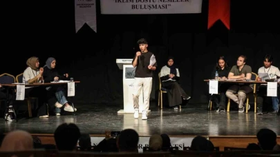 Öğrenciler ‘Liseler Arası İklim Münazarası’nda fikirlerini savundu
