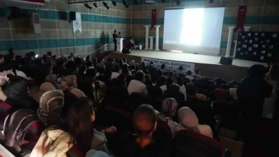 Muş’ta özel öğrencilerin gösterisi büyük beğeni topladı