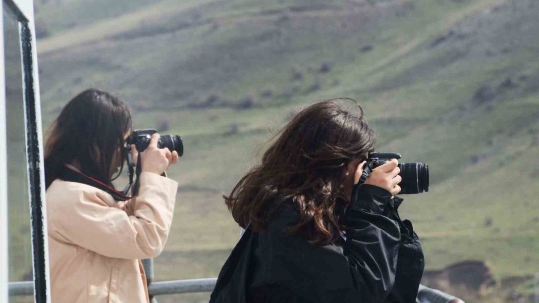 Çocuklar Van’ı fotoğraflıyor