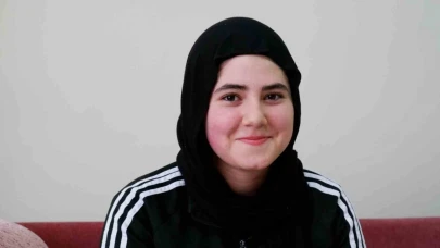 Yürekleri ısıtan o görüntülerdeki polisi memuru ve kazazede kız konuştu