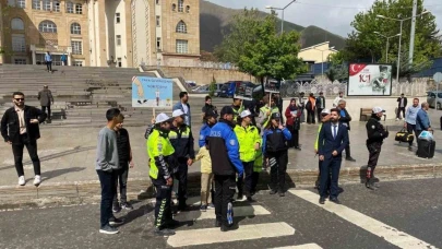 Hakkari’de özel öğrencilere trafik bilinci eğitimi