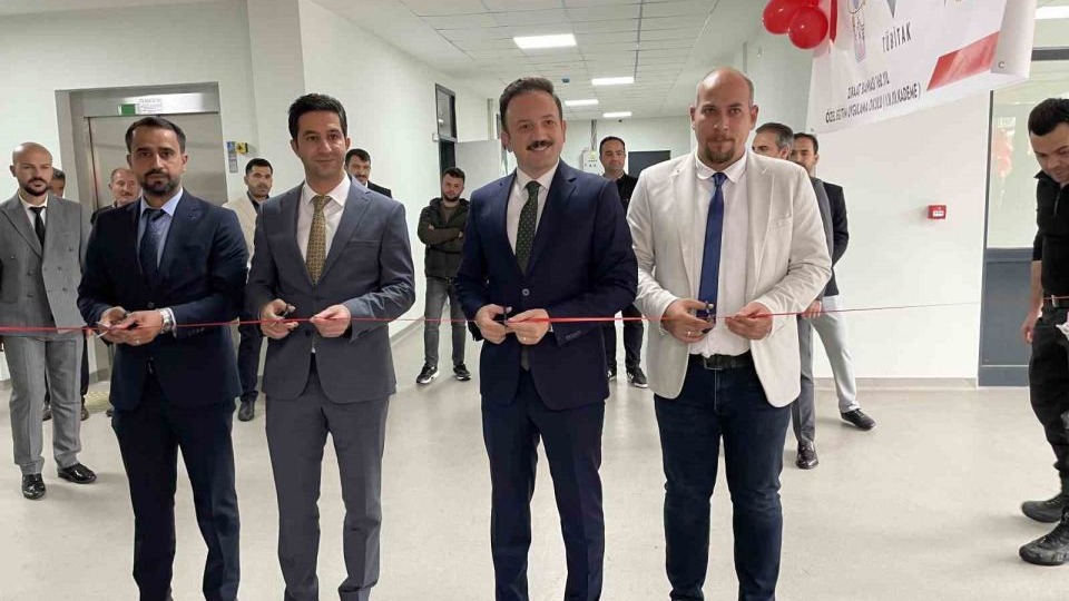 Malazgirt’te özel öğrencilerden "TÜBİTAK 4006 Bilim Fuarı"