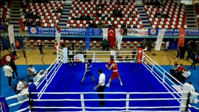 Ağrı’da Genç Erkekler Türkiye Ferdi Boks Şampiyonası Tüm Hızıyla Sürüyor
