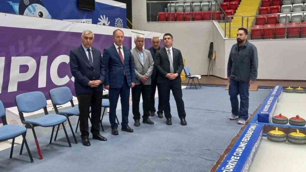 Erzurum'da Curling Open Cup heyecanı başladı