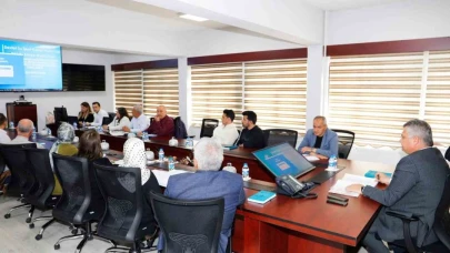 Aksu ve Olur enerji projeleri masaya yatırıldı