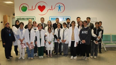 Hamur’da Minkiler Bir Günlüğüne Beyaz Önlük Giydi