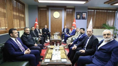 TBMM Milli Savunma Komisyonu Başkanı Akar, Bingöl Valiliğini ziyaret etti