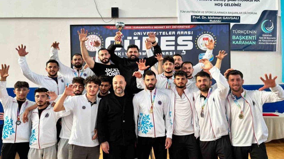 Atatürk Üniversitesi Güreş Takımı Serbest Stil A Klasmanda Türkiye Şampiyonu oldu