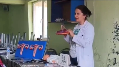 (Videolu Haber) Doğubayazıt’ta Köy Halkına Anne ve Bebek Sağlığı Eğitimi Verildi