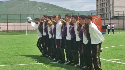 19 Mayıs Atatürk’ü Anma, Gençlik ve Spor Bayramı Ardahan’da coşkuyla kutlandı