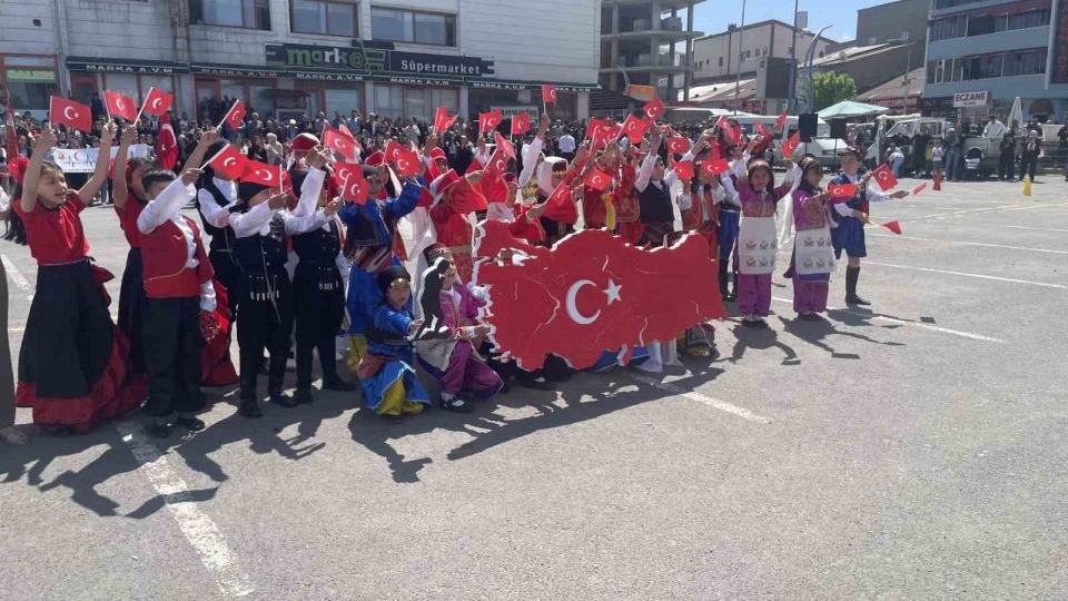 Malazgirt’te 19 Mayıs coşkusu
