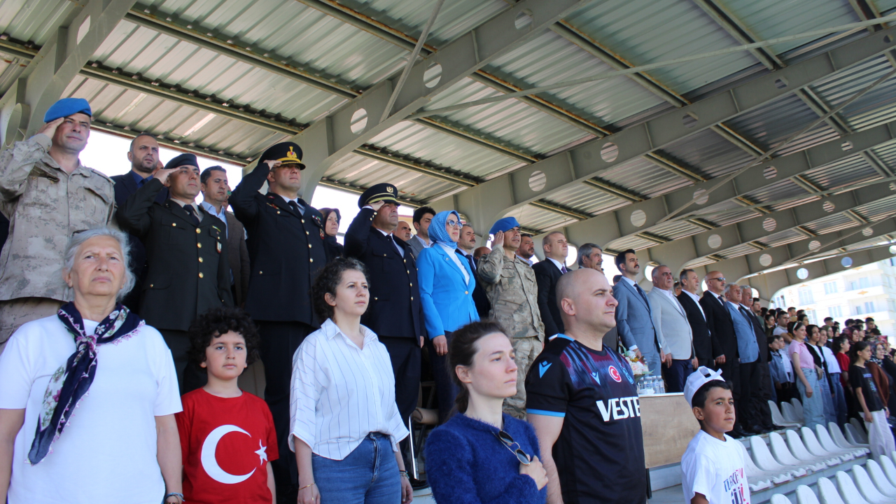 Patnos'ta 19 Mayıs Coşkuyla Kutlandı