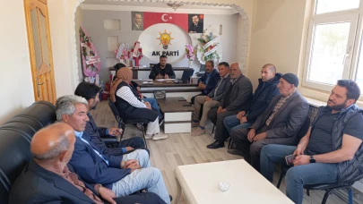 AK Parti Diyadin İlçe Teşkilatı Haftalık Yönetim Kurulu Toplantısını Gerçekleştirdi