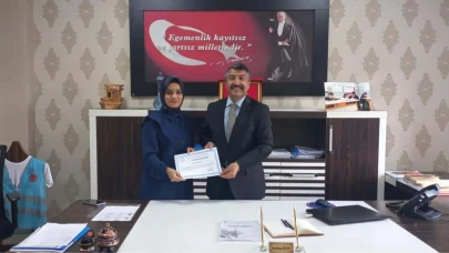 Başarılı Öğretmene Teşekkür Ziyareti
