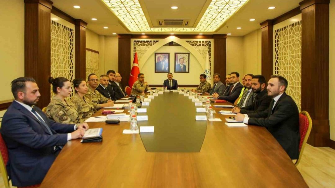 Vali Çelik başkanlığında asayiş toplantısı gerçekleştirildİ