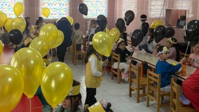 Dünya Arı günü anaokulu öğrencileriyle kutlandı