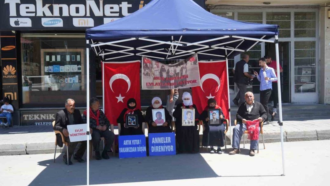 Anne Şahinaz Özcan: "Oğlumun odasını hazırladım, yeter ki gelsin"