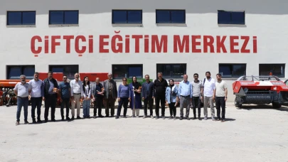Ağrı’da Çiftçilere Modern Tarım ve Sebze Yetiştiriciliği Eğitimi