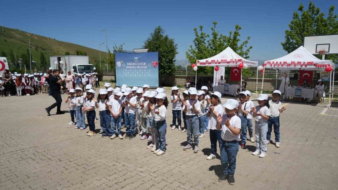 Muşlu minik yüreklerden büyük farkındalık