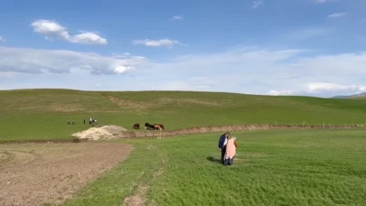Ağrı’da Kadınların Şifalı Ot Mesaisi Başladı