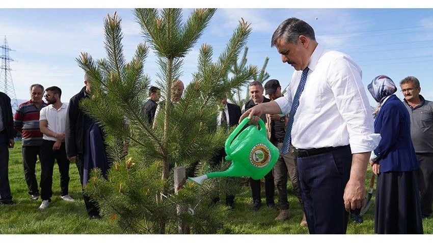 Erzurum Teknik Üniversitesi Bahar Dönemi düzenlenen yıl sonu programıyla tamamladı