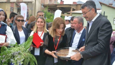 Vali Çelik Hakkari gastronomide marka olmaya aday