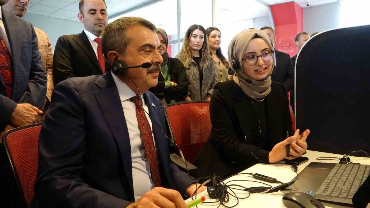 Milli Eğitim Bakanı Tekin çağrı karşıladı: "Bayram tatili uzatılmayacak"