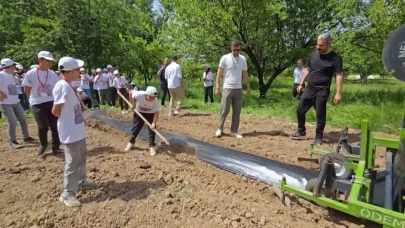 Ortaokul öğrencilerinden TÜBİTAK 4004 başarısı