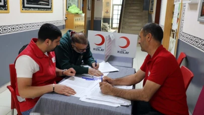 Ağrı’da eğitimciler ve vatandaşlar kan bağışında bulundu