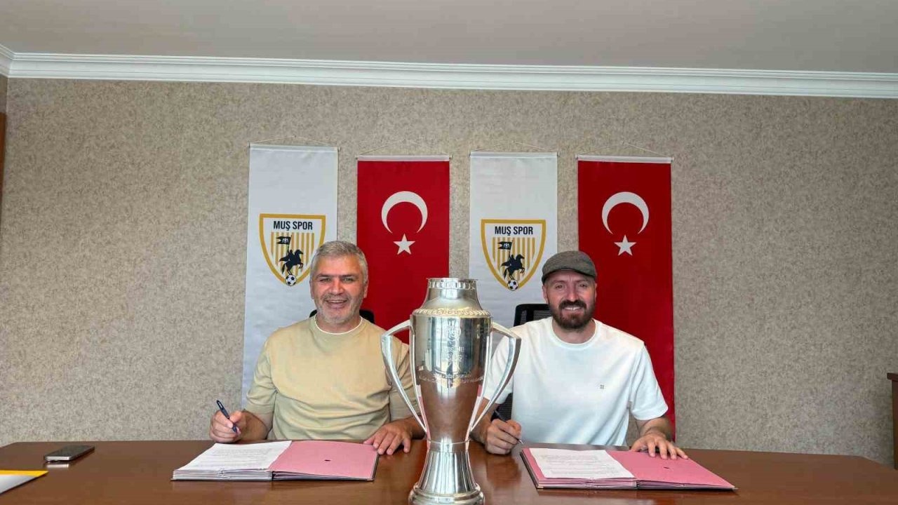 Fatih Çardak ile yola devam kararı aldı