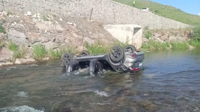Karayazı'da dereye uçan araçta bir aile yok oldu